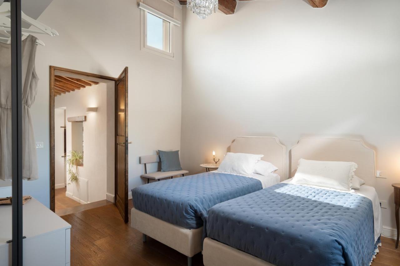 Villa Oliva - Pillo Holiday Villas Gambassi Terme Eksteriør billede